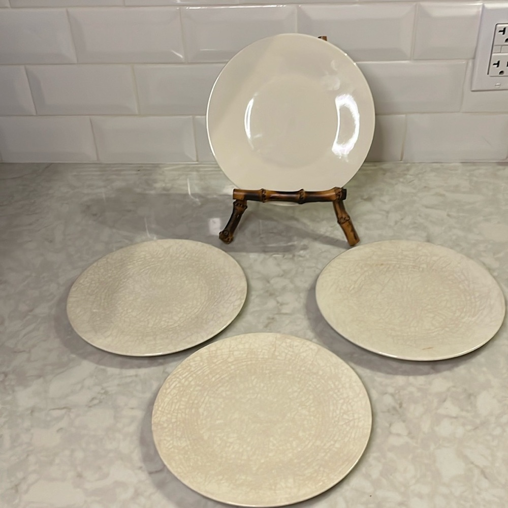 Swid Powell set of 4 Salad  dessert Plates  Natural 8” Crazed